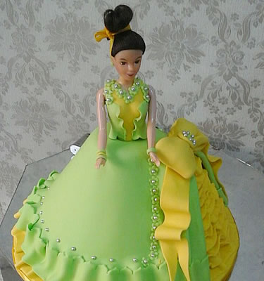 girls cake